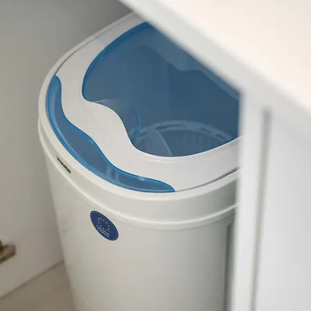 Apartmán Stylish Air-conditioned With Balcony In By Renters Vratislav